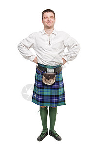 苏格兰男子穿着传统的民族服装图片