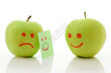 两个绿色苹果微笑和图片