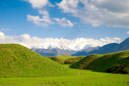 美丽的春天和夏天的风景图片