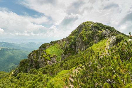 喀尔巴阡山东部的马拉斯马基夫Marmarosm背景图片