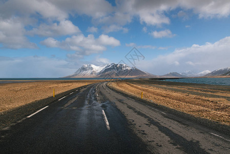 冰岛美丽的道路图片