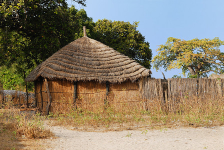 非洲部落小屋图片
