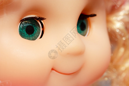 可爱的女孩娃的眼睛图片