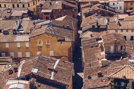 意大利旧比萨市古老屋背景图片