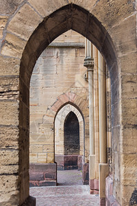 法国科尔马圣马丁教堂建筑图图片