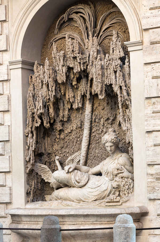 四喷泉是由意大利罗马的四家晚间文艺复兴喷泉组成的团体图片