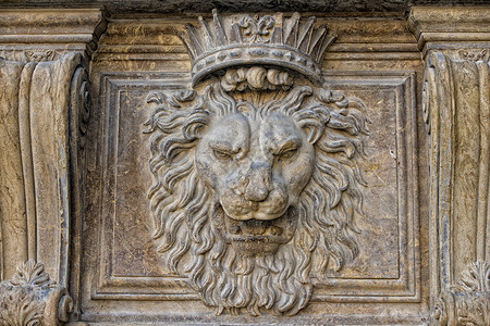 Florenzefalazzopitatti狮子雕像图片