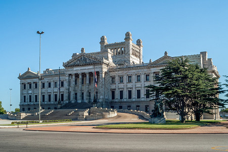 议会大厦乌拉图片