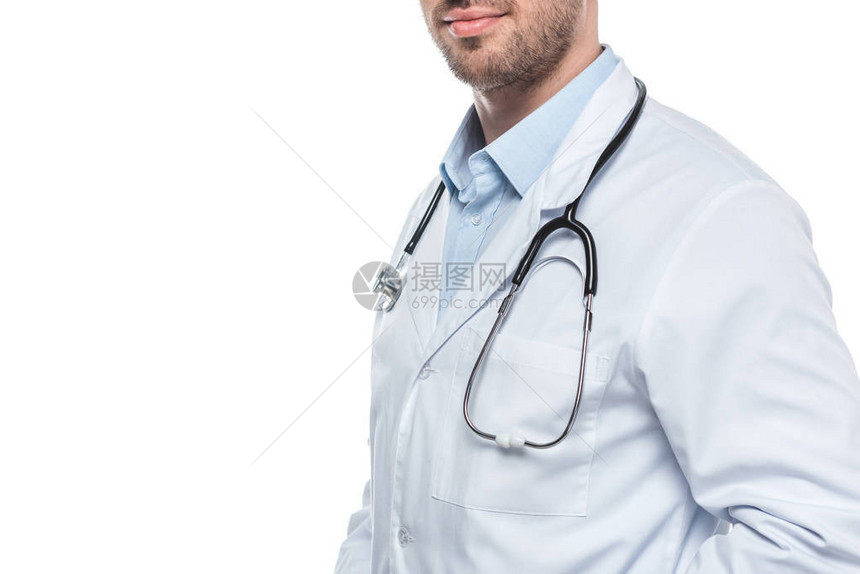 白色背景隔离的听诊器年轻男医生的作物图象图片