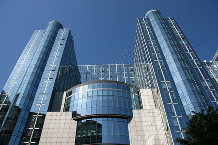 布鲁塞尔欧洲议会大楼图片