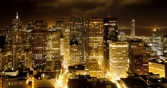 旧金山的空中夜景图片