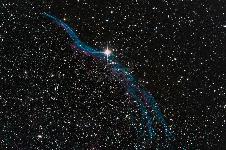 NGC6960位于天鹅座图片