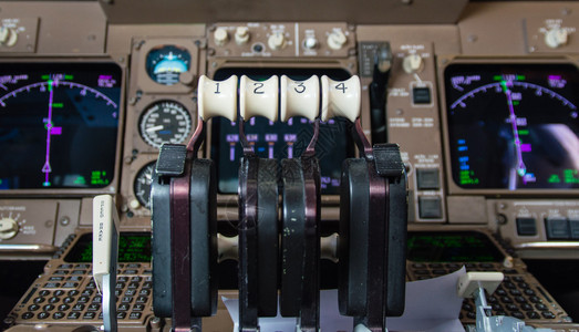 对讲控制面板对747台波音747发动背景