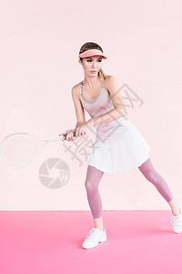 戴面罩帽的女子网球运动员用粉图片