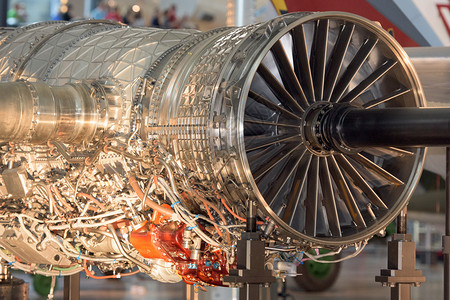飞机喷气式燃气涡轮发动机细节图片