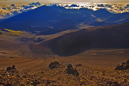 毛伊岛哈雷阿卡拉火山口图片