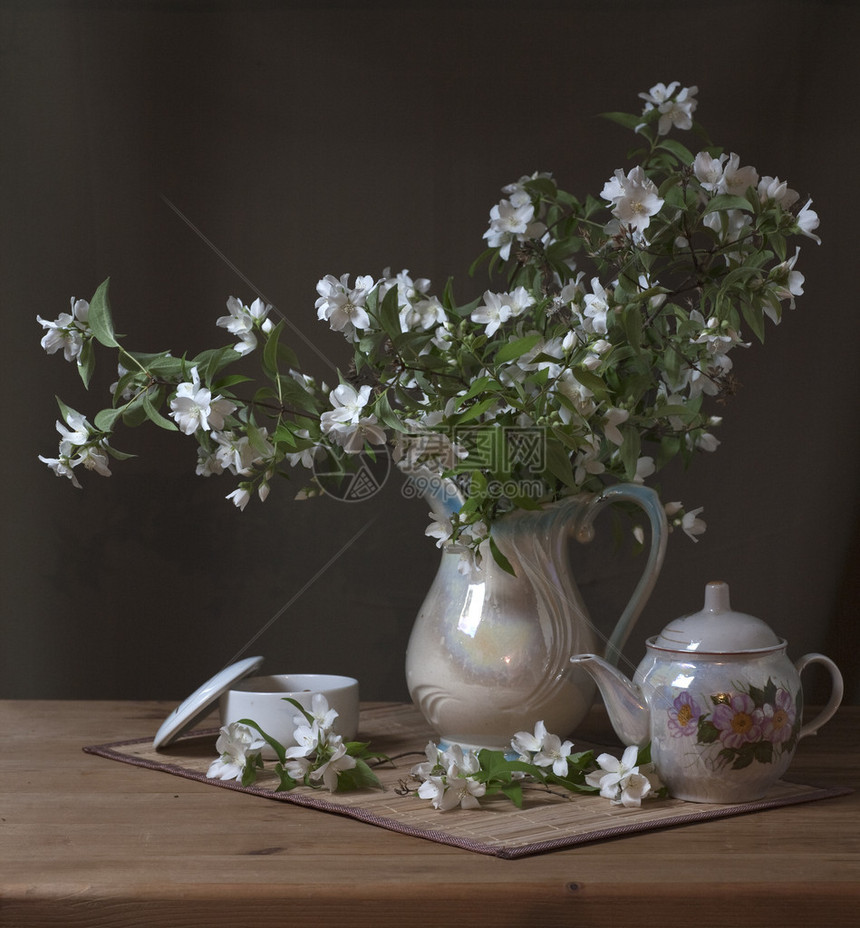 静物与茉莉花图片