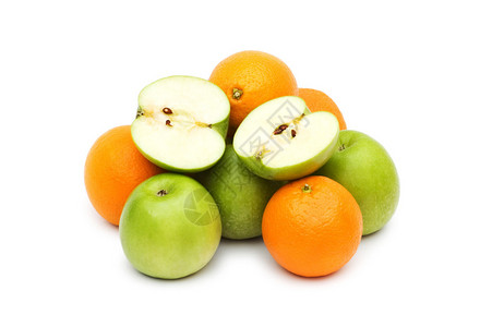 苹果和橘子被白色隔离图片