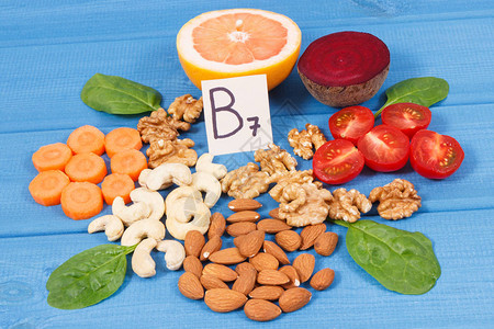 含有维生素B7膳食纤维和天然矿物质的营养不同成分图片
