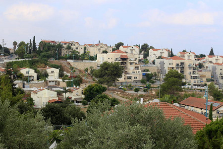以色列国以北地中海岸一小城镇的地貌景观和地形图上背景图片