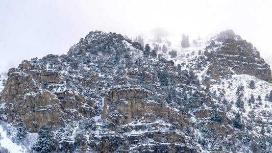 全景大峡谷PanoramaProvoCanyon有崎岖的陡峭斜坡图片
