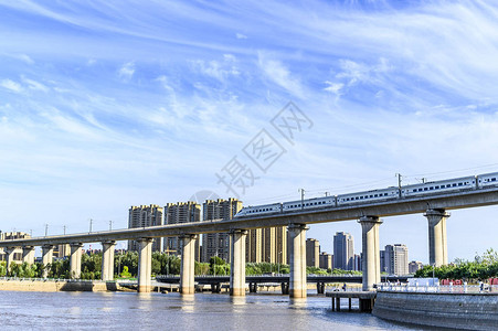 昌川长春的伊东河Viadule和背景图片