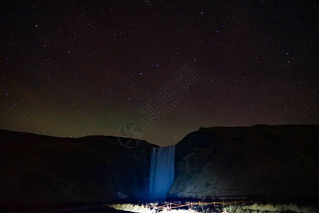 冰岛斯科加瀑布图片