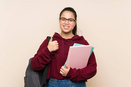 年青亚洲女学生图片