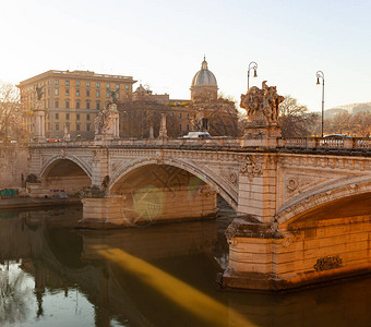 VittorioEmanueleII桥在罗马背景图片