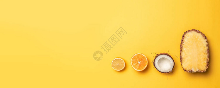 热带水果板与菠萝橙子柠檬和椰图片