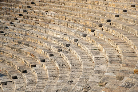从塞浦路斯利马索尔古老的库里安神院空荡的舞台图片