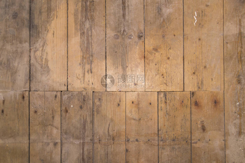 带垂直板的旧木地板图片