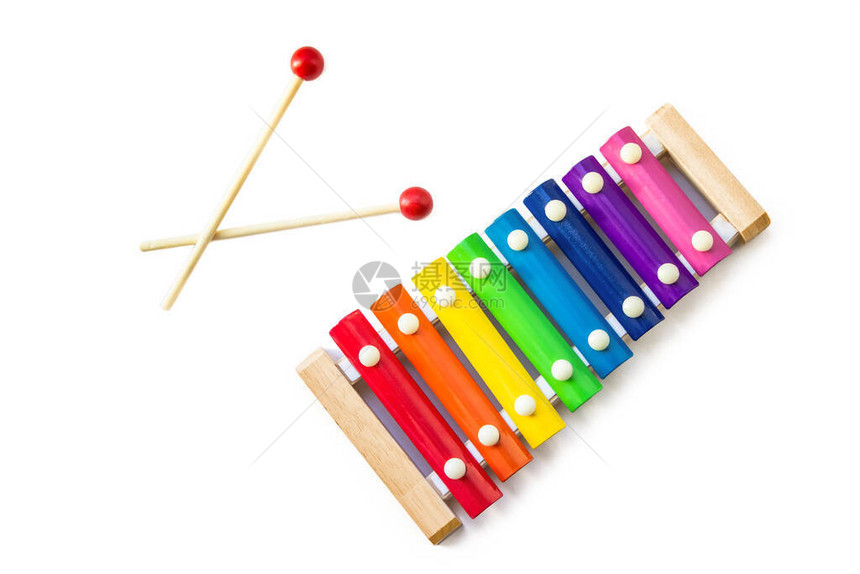 彩虹色木制玩具8音木琴钟与剪切路径隔离在白色背景上由金属和木头制成的玩具钟琴音乐图片
