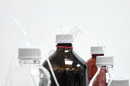 高能液相色谱仪表学的具有移动级流动气瓶的罐体HPLC有机化图片