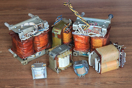电气行业变压器系列图片