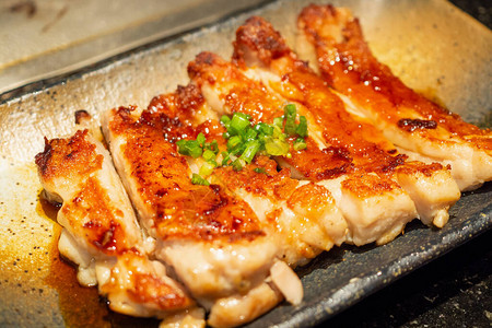 照烧鸡肉烧烤日本料理图片