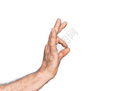 高加索中年男子的手在孤立的白色背景上示意批准表达用背景图片