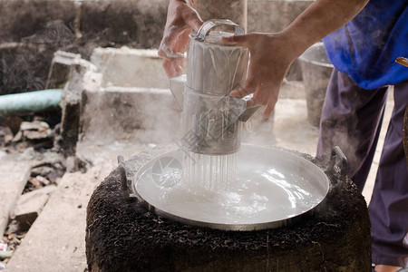 煮熟的泰国米粉图片