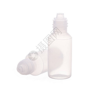 白色背景中隔离的洗发水沐浴露和润肤露空瓶图片