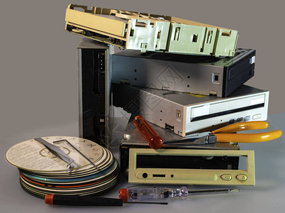 旧SATAATA硬盘驱动器和司图片