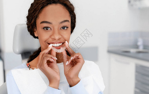 牙科治疗概念图片