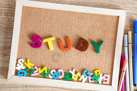 编针板背景英语学习概念的有色STUTD图片