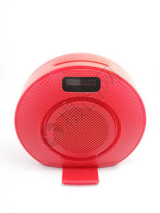 红色蓝牙无线扬声器用于播放图片