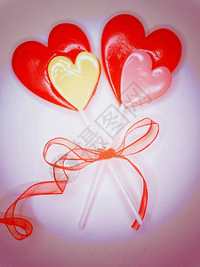 红心两个棒糖爱情概念情图片