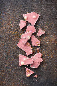 粉红或宝石巧克力背景图片