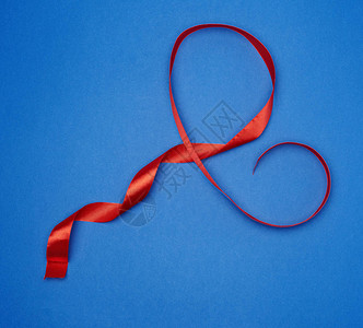 红色丝绸红薄丝带背景图片