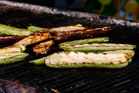 Zucchini和茄子图片