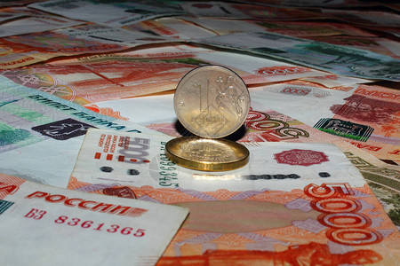 俄罗斯的钱硬币在边缘商业和金融风格的背景模板和纹理丢失红色白色图片