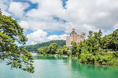 太阳月球湖风景台图片