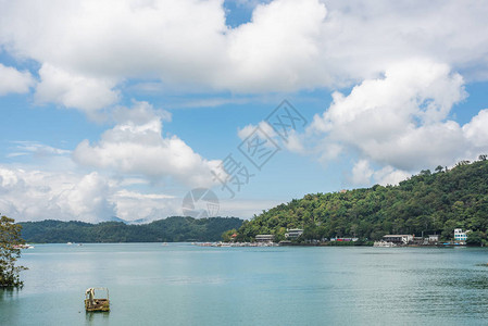 太阳月球湖风景台图片